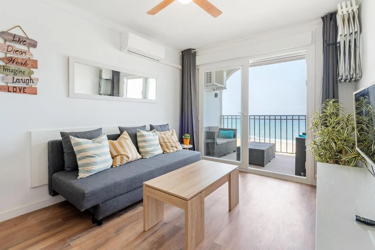Apartment Welcs Apartamento 085 Emp Frente Al Mar Empuriabrava Spain
